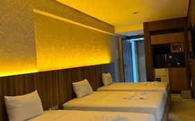 Luxe Tanger